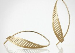 Nancy Ryall Jeweler in Oxford, NC, creates jewelry from sterling silver and 14k gold with highly polished surfaces, contrasting textures and finishes.